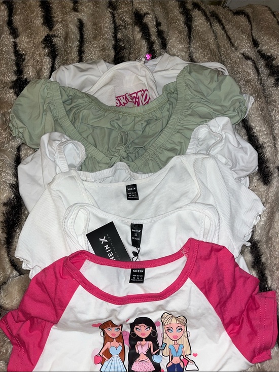 Tops - 7 shein shirts bundles 🎀